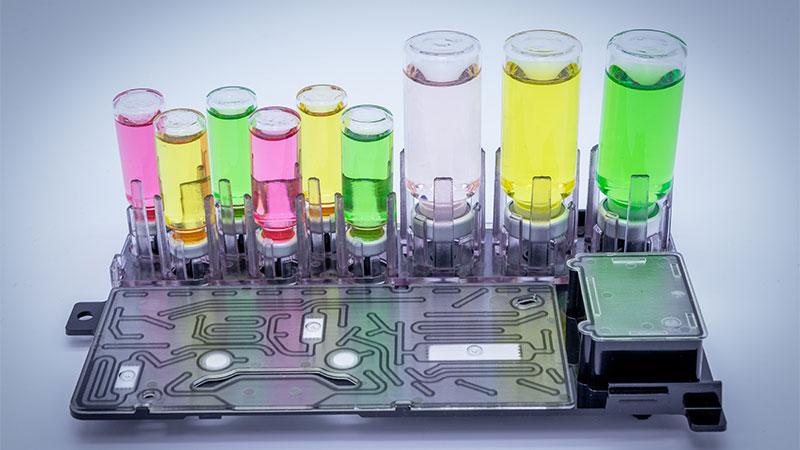 Microfluidic cassette for iMiDEV and iMiLAB